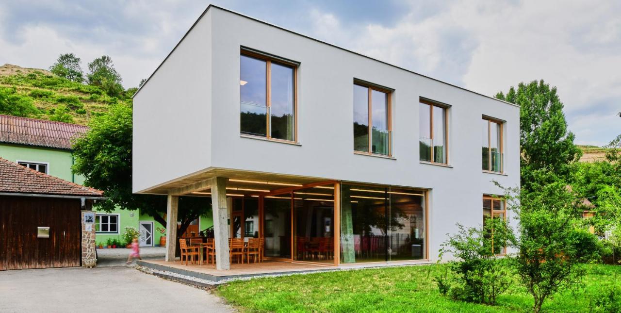 Ferienwohnung Am Weingut Eisenbock Strass  Kültér fotó